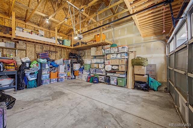 Building Photo - 2745 Xanthia St