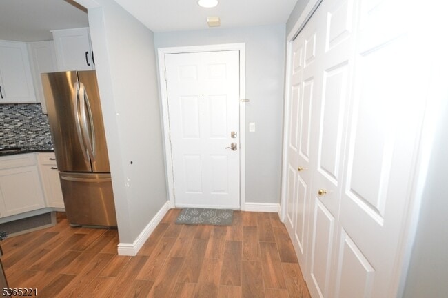 Building Photo - 406 Smith Ct