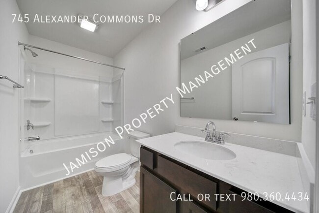 Building Photo - 745 Alexander Commons Dr