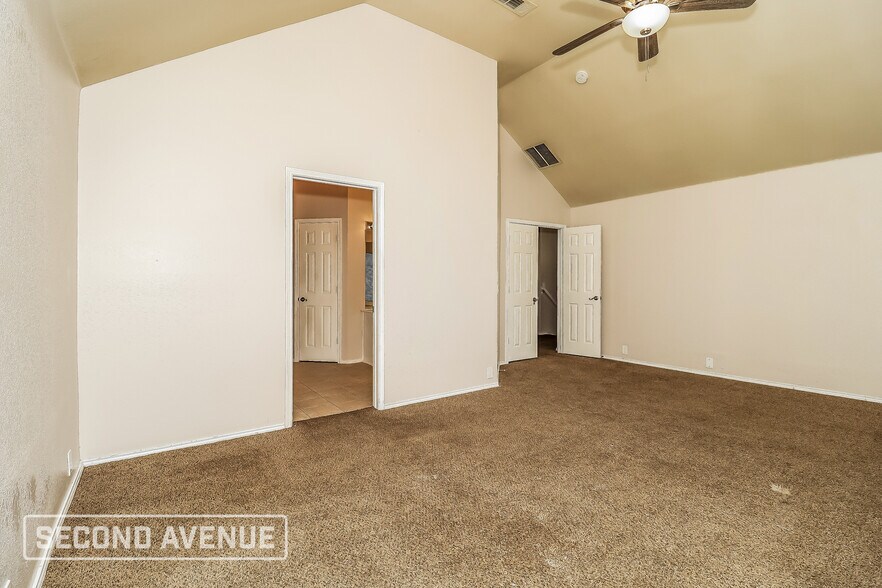 Building Photo - 1024 Ponderosa Ridge