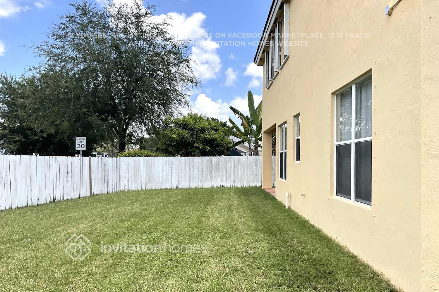 Building Photo - 14284 SW 159th Pl