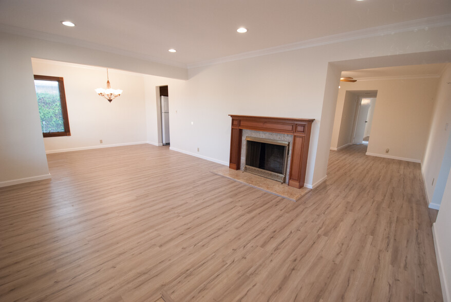 Living/Dining - 2455 W 233rd St