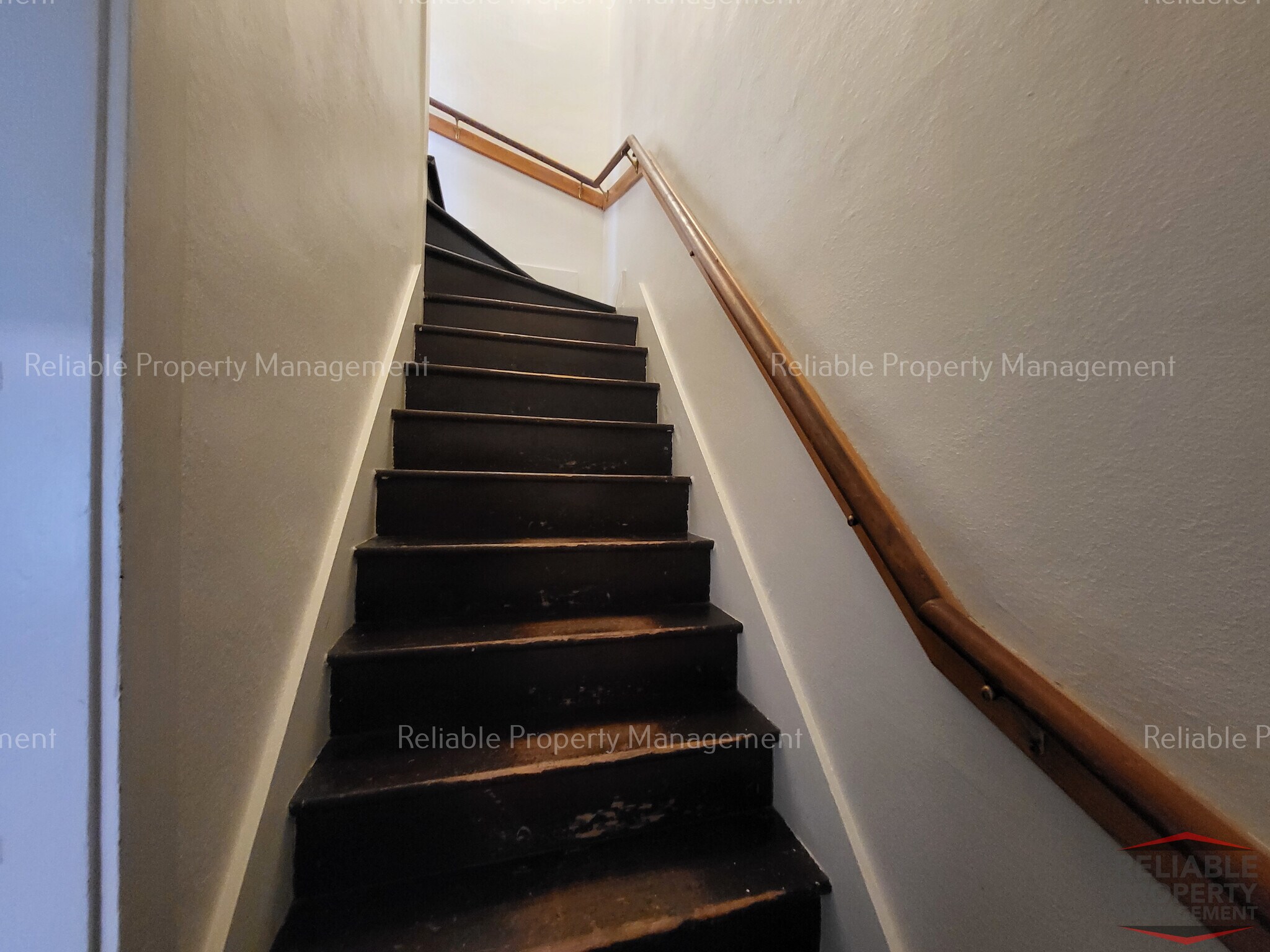 Building Photo - 283 4th St