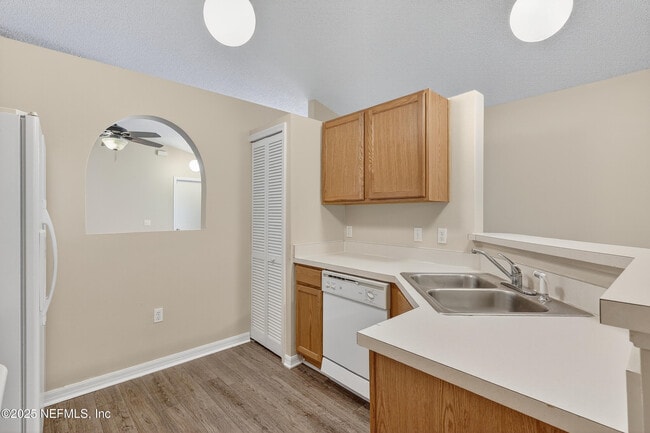 Building Photo - 3584 Alec Dr