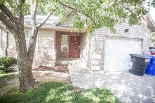 Building Photo - 1599 S Main St