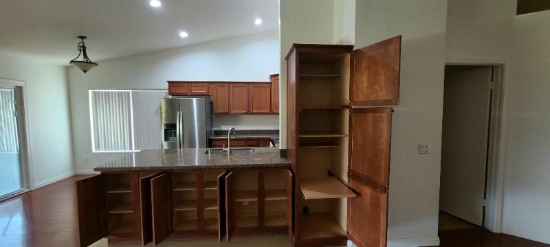 Building Photo - 8409 W Dreyfus Dr
