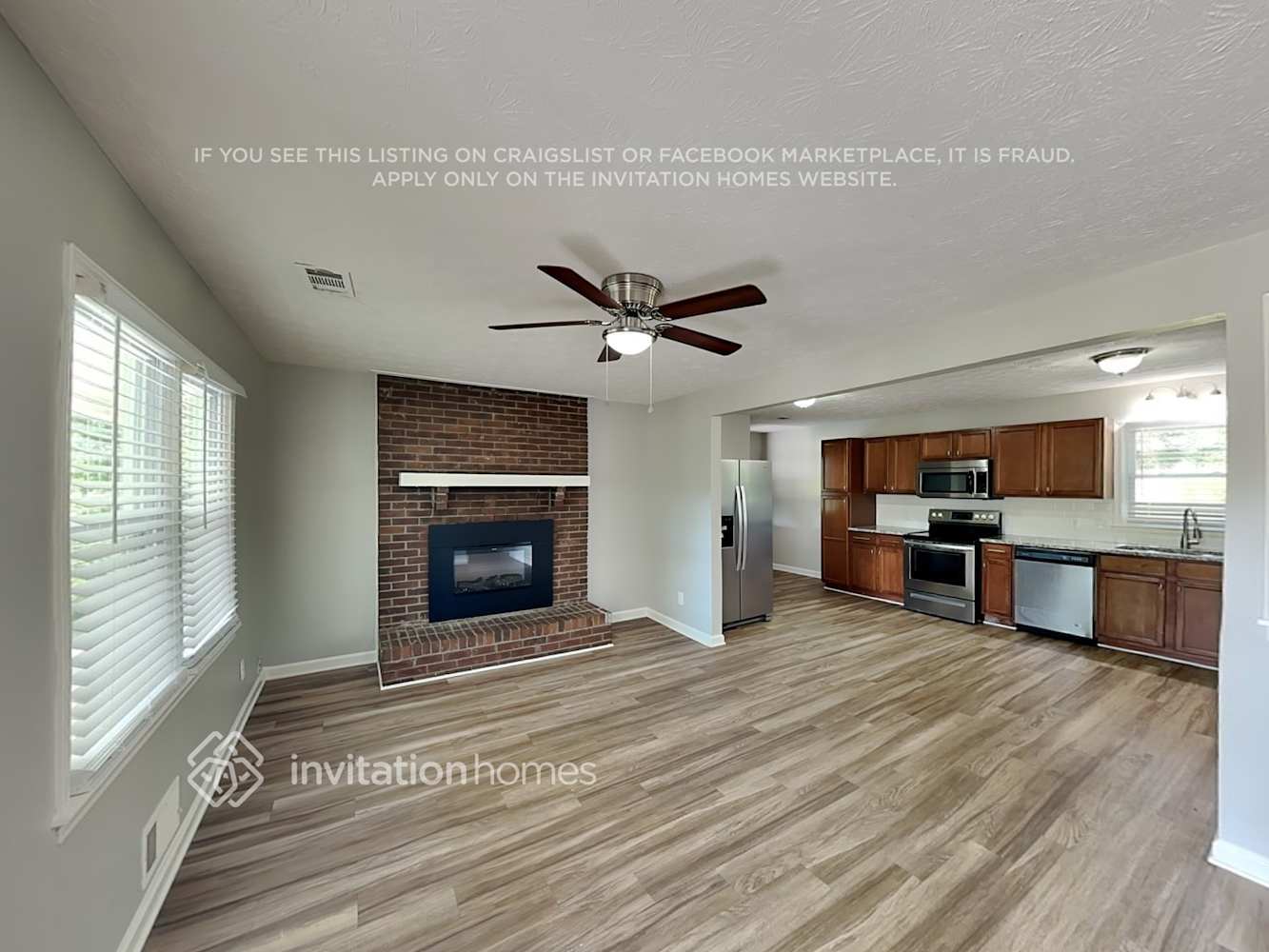 Building Photo - 5847 Meadow View Ln