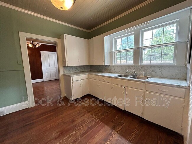 Building Photo - 311 Keating Dr