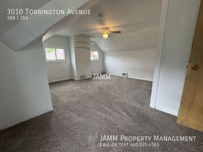 Building Photo - 3010 Torrington Ave