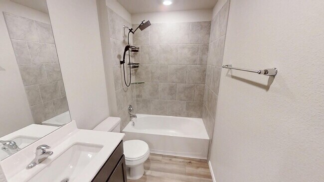 Building Photo - "Spacious 4-Bedroom Gem on Luella Drive – Your Perfect Killeen Retreat!"