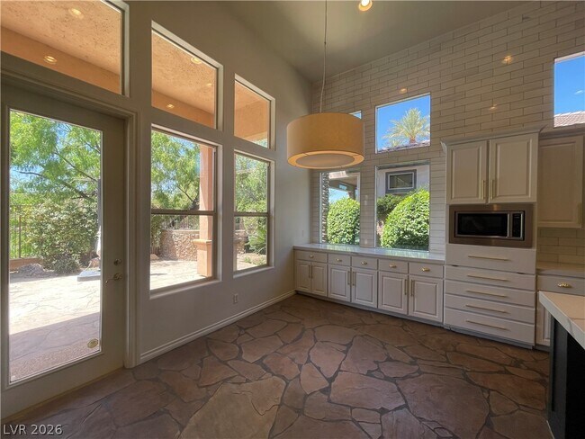 Building Photo - 53 Avenida Sorrento