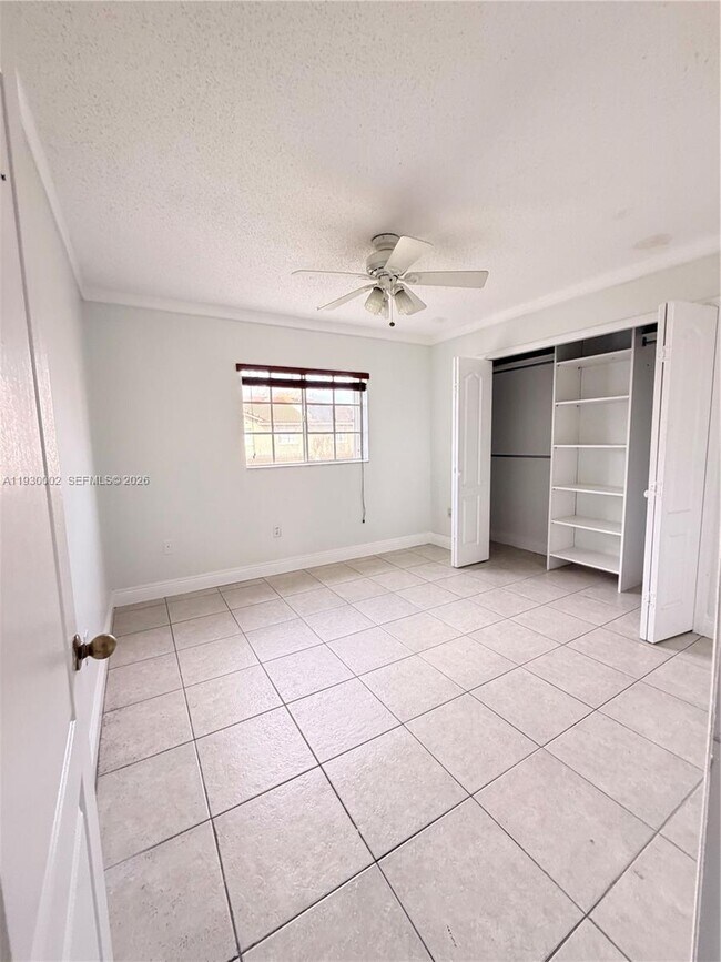 Building Photo - 6880 SW 158th Ct