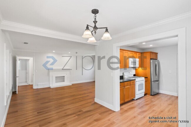 Building Photo - 96 Loyola Ave