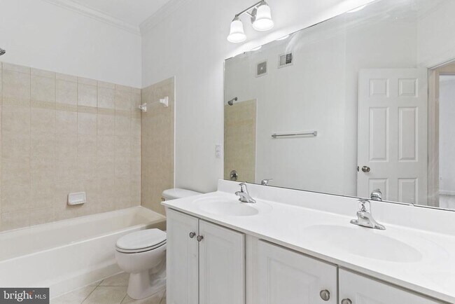 Building Photo - 5675 Harrington Falls Ln