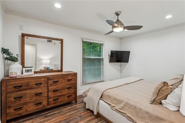 Building Photo - 3650 Ashford Dunwoody Rd NE