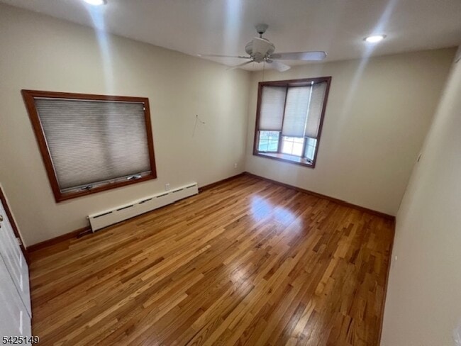 Building Photo - 81 S Maple Ave