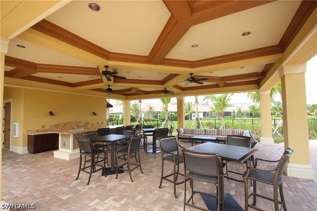 Building Photo - 9142 Isla Bella Cir