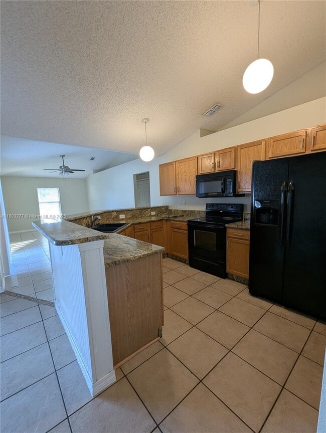 Building Photo - 78 Pine Grove Dr