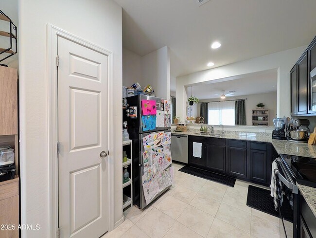 Building Photo - 24458 W Verlea Dr