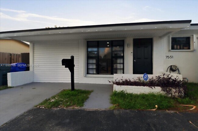 Building Photo - 7551 Polk St