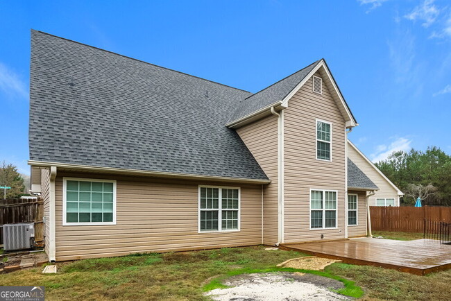 Building Photo - 256 Raleigh Way