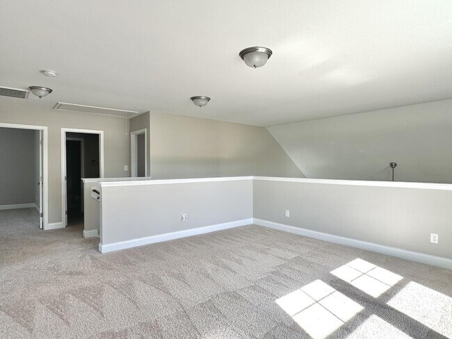 Building Photo - 3142 Hunting Lodge Rd