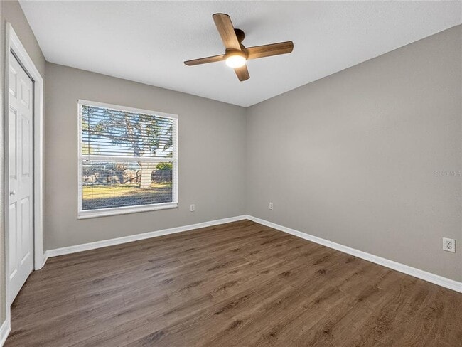 Building Photo - 14309 Golden View Dr