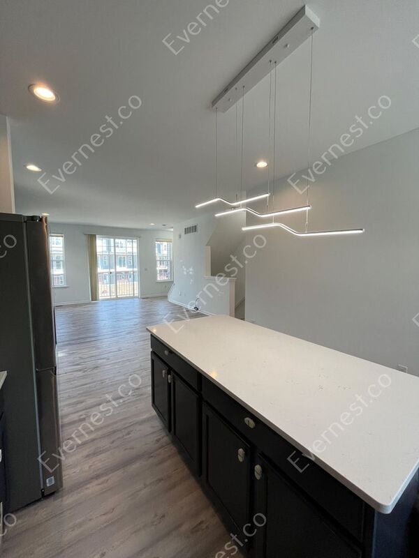 Building Photo - 3977 Trailway Commons Cir