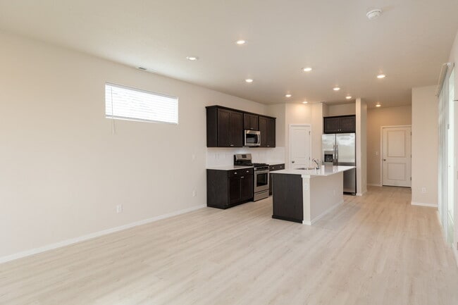 Building Photo - 24509 E Feather Ct