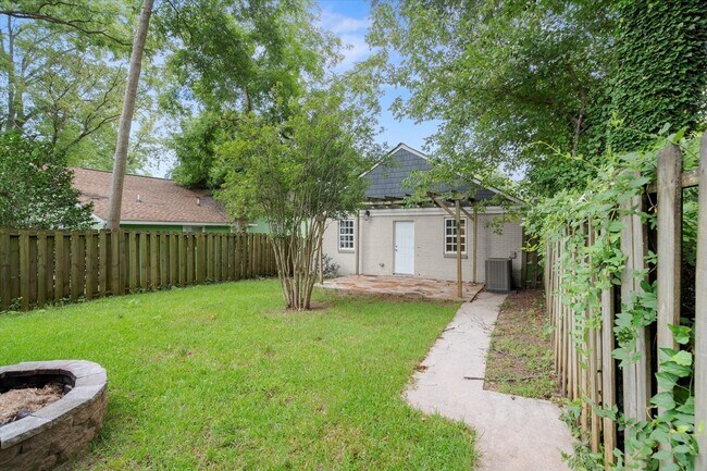 Building Photo - 481 Griffin St NW