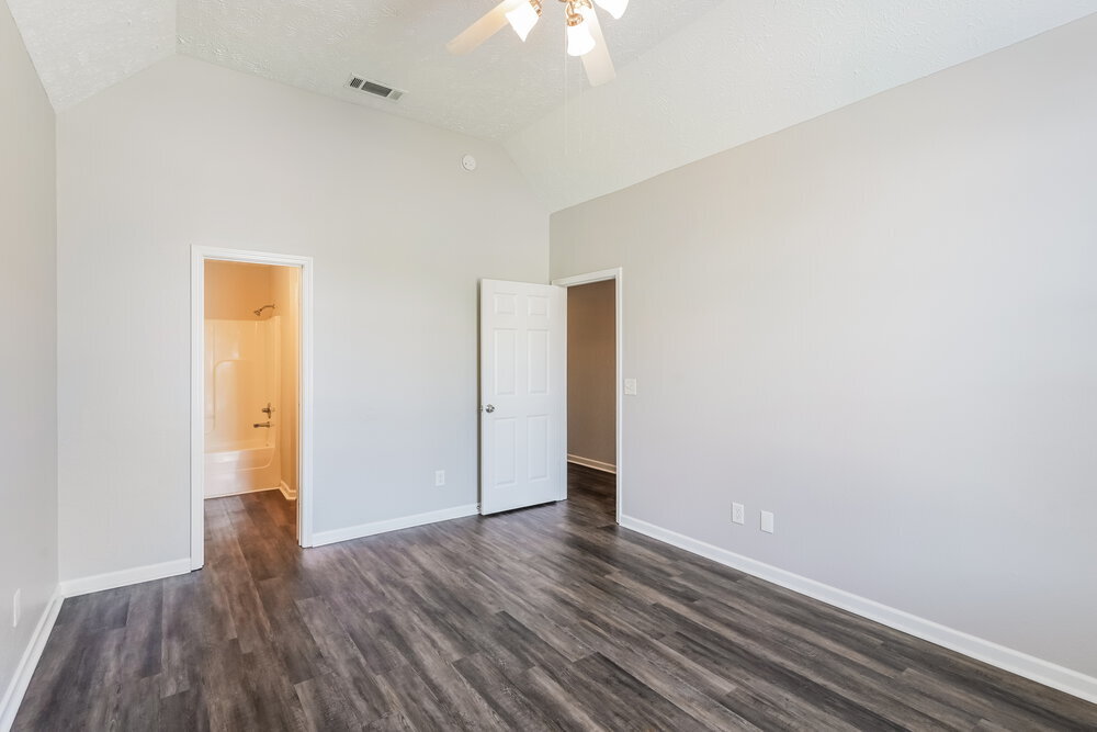 Building Photo - 273 Mary Joe Martin Dr