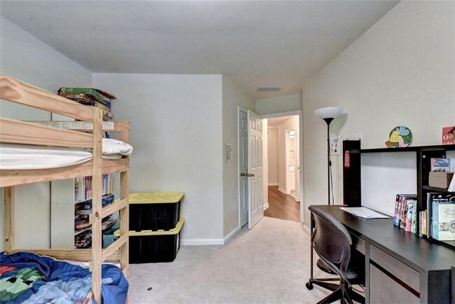 Building Photo - 3601 Postwaite Cir NW