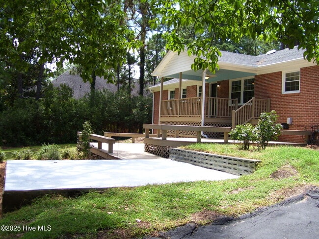 Building Photo - 355 Newton Dr