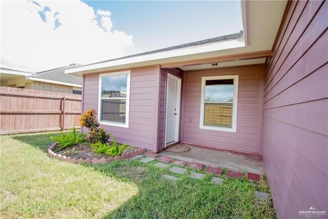 Building Photo - 13 Sandpiper Ave