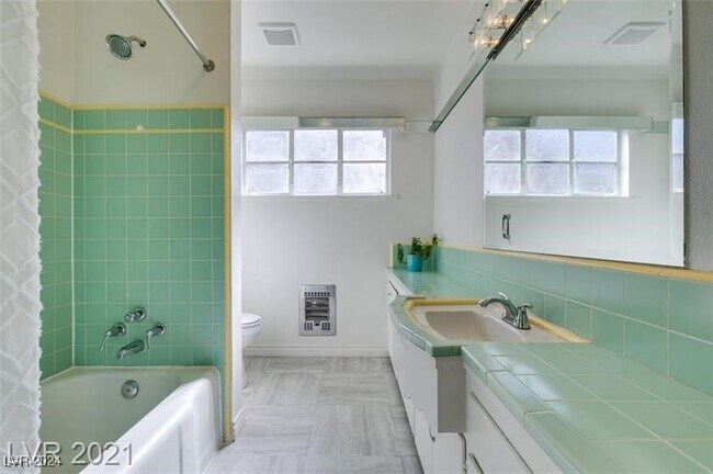 Building Photo - 1217 S 7th St