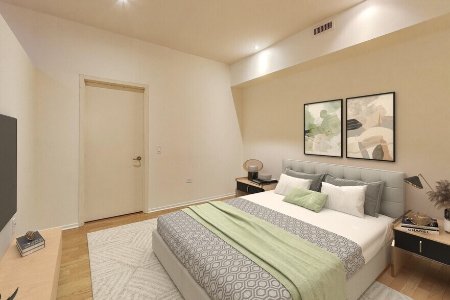 Building Photo - 310 S Michigan Ave