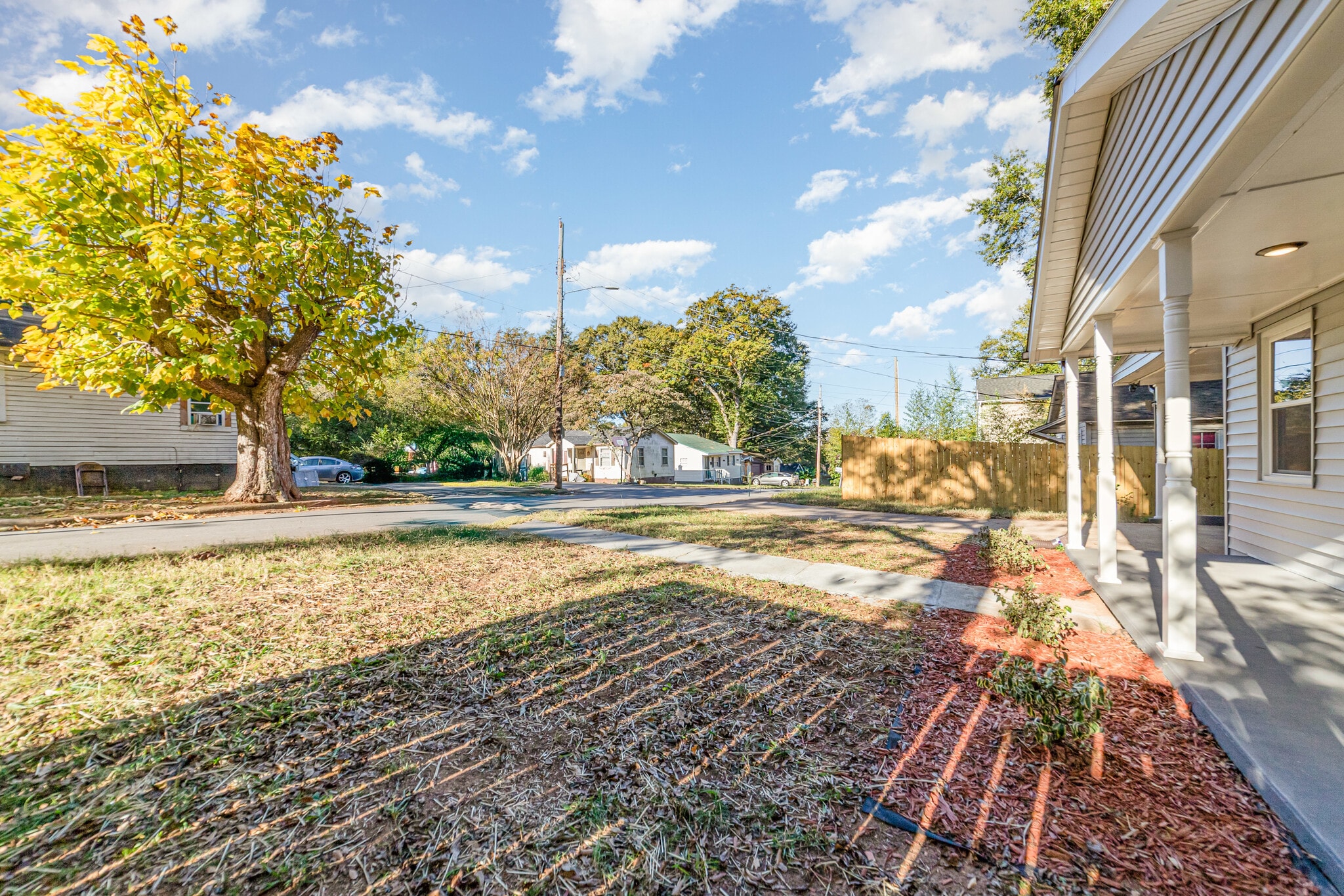 Building Photo - 211 Putnam St