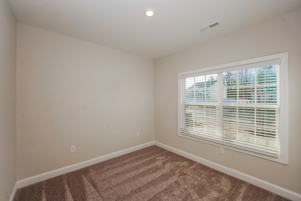 Building Photo - 146 Adams Tree Wy