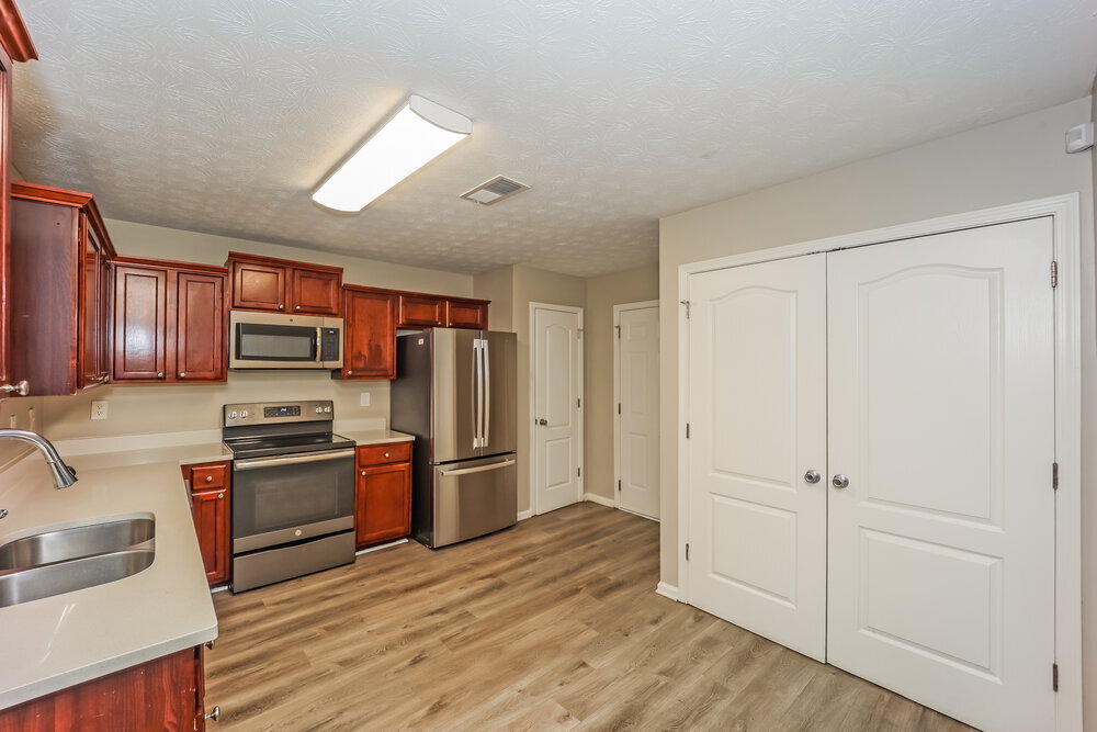 Building Photo - 1569 Arbor Pl Dr