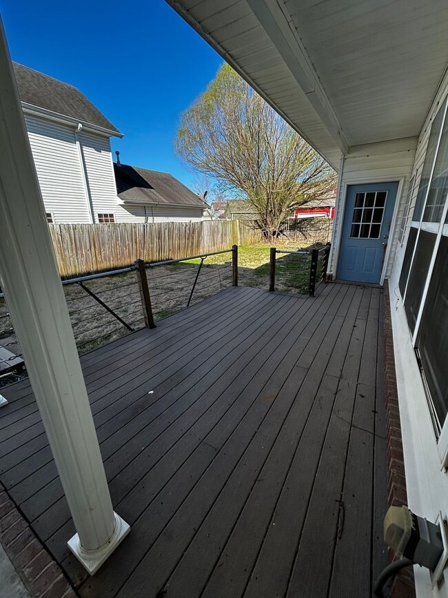 Building Photo - Fayetteville Home in Salem Village Subdivision!