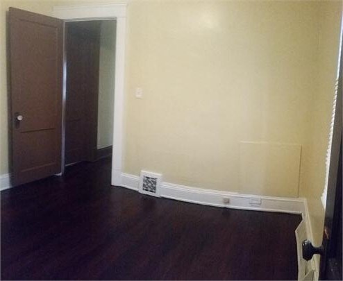 Building Photo - 10616 Bernard Ave