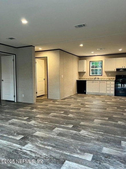 Building Photo - 520 Hickory Nut Trail