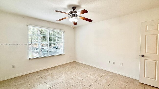 Building Photo - 4211 San Marino Blvd