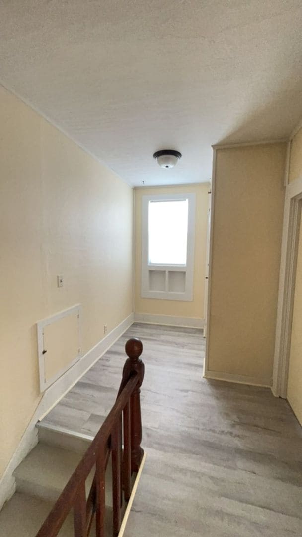 Building Photo - Charming 3-Bedroom Home with Backyard & Patio