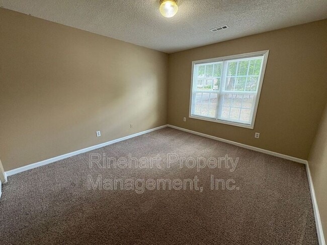 Building Photo - 1105 Cherry Meadow Ln