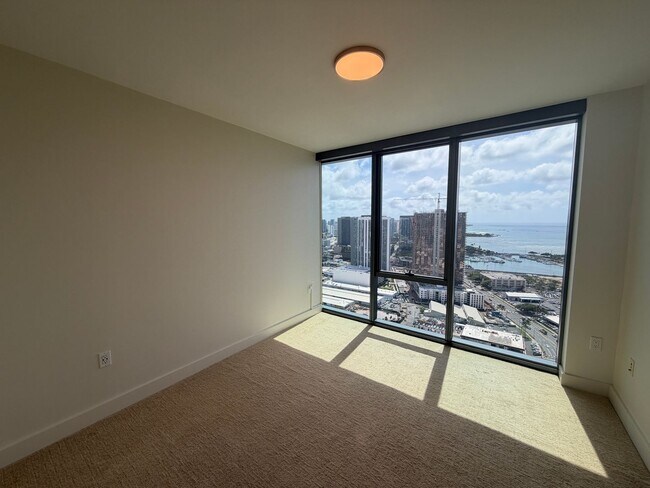Building Photo - 600 Ala Moana Blvd