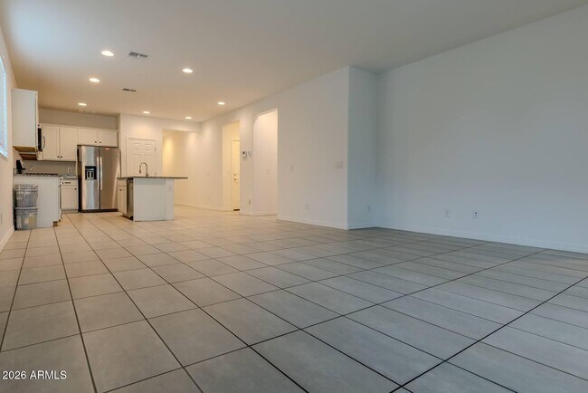 Building Photo - 4219 S 57th Dr