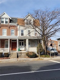 Building Photo - 1501 W Turner St