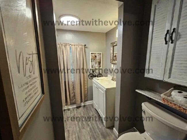 Building Photo - 1349 G. Ave., New Castle, IN