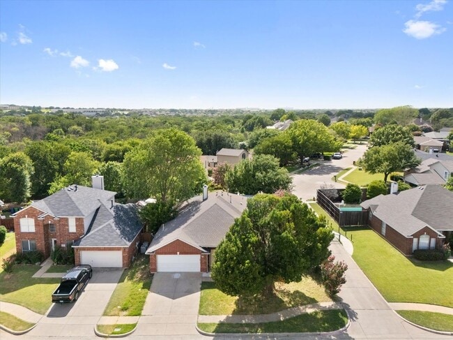 Building Photo - 5705 Frio Dr